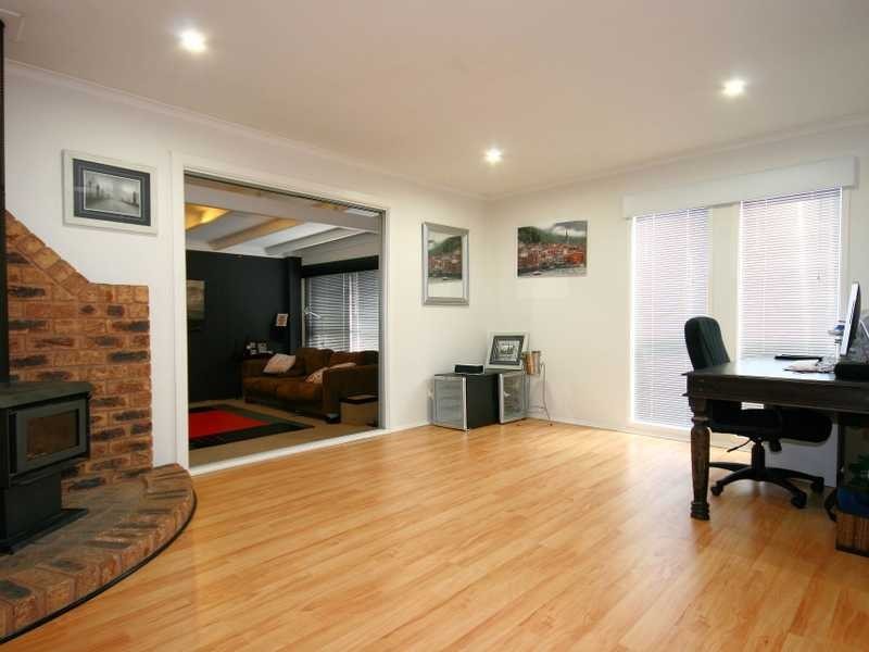 6 Hampton Street, Loganholme QLD 4129