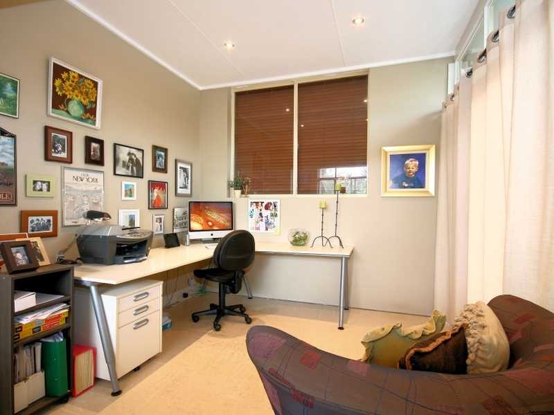1 Mangaroon Court, Shailer Park QLD 4128