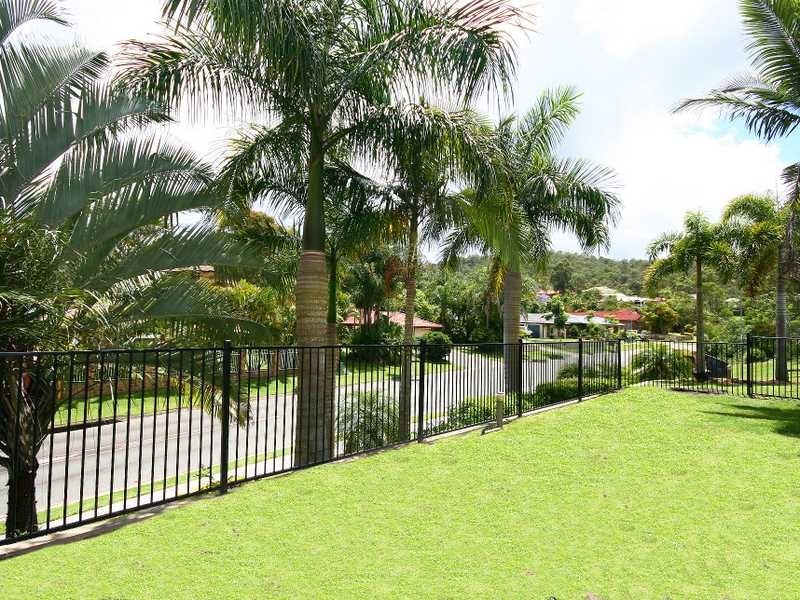 1 Mangaroon Court, Shailer Park QLD 4128