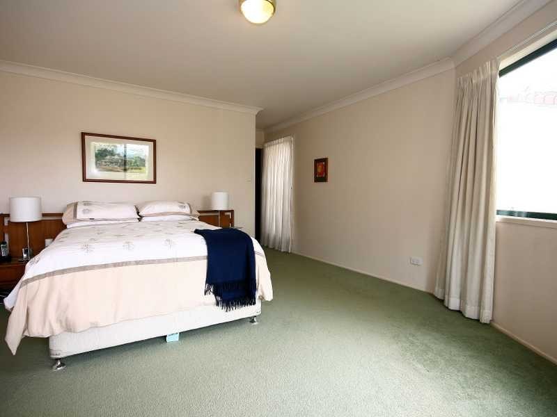 106 Koolan Crescent, Shailer Park QLD 4128