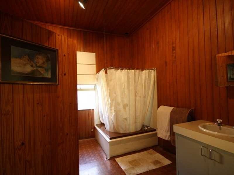 245 Springwood Road, Springwood QLD 4127