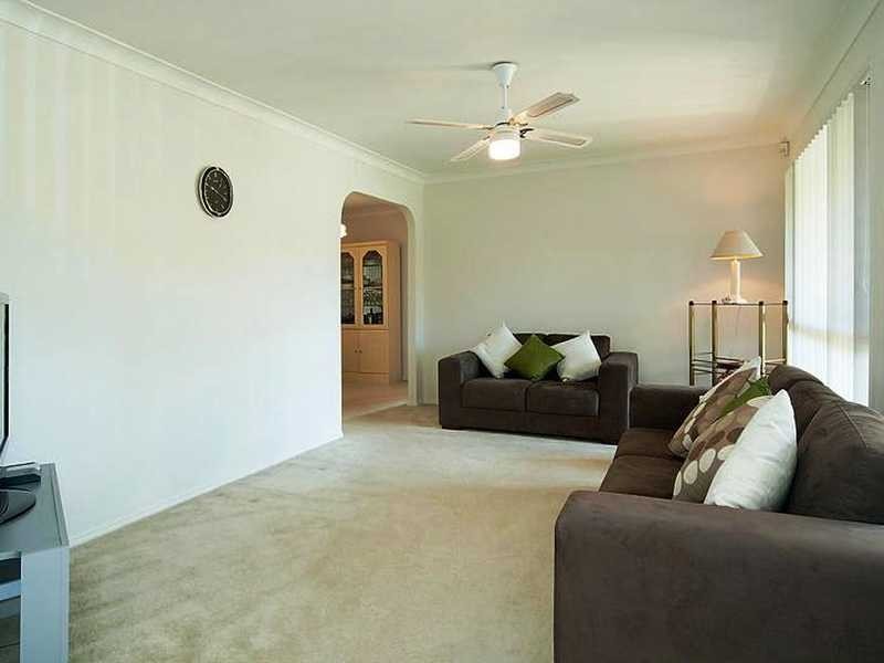 9 Evenwood Street, Daisy Hill QLD 4127