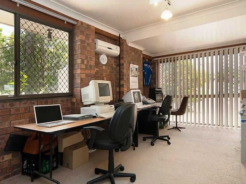 9 Evenwood Street, Daisy Hill QLD 4127