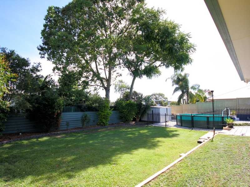 12 Myrtle Street, Waterford West QLD 4133