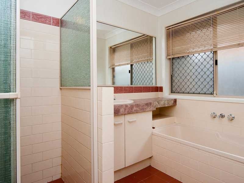 21 Jempal Court, Tanah Merah QLD 4128