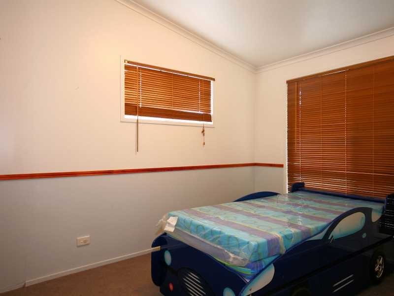 411 Chatswood Road, Shailer Park QLD 4128