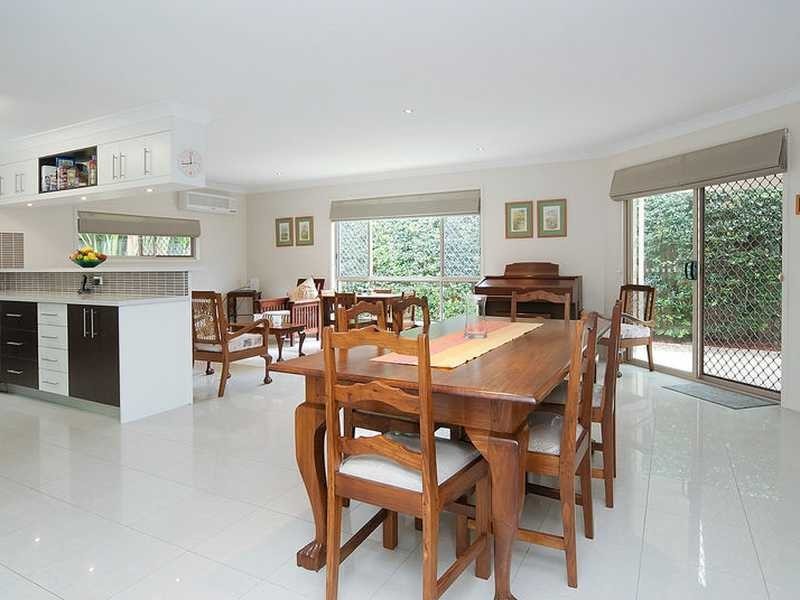 19 Rosewood Street, Daisy Hill QLD 4127