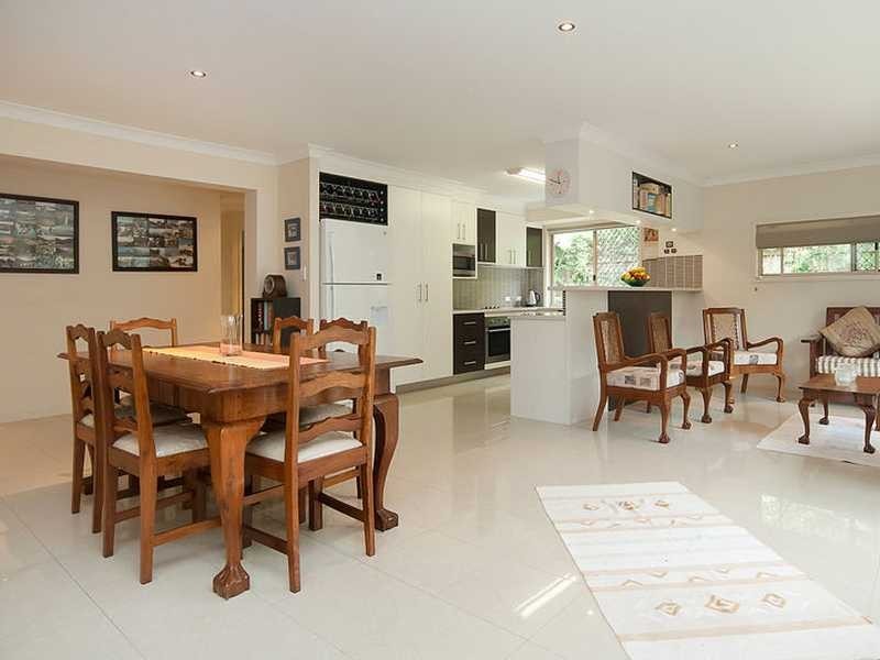 19 Rosewood Street, Daisy Hill QLD 4127