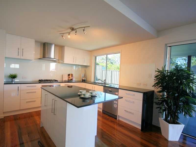 35 Yarabah Crescent, Shailer Park QLD 4128