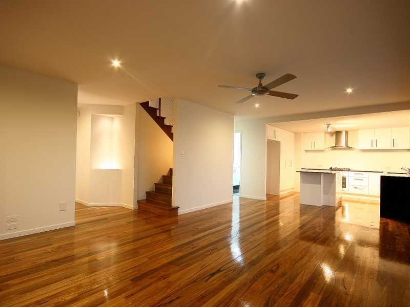 35 Yarabah Crescent, Shailer Park QLD 4128