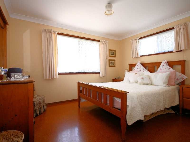 2 Crump Street, Loganholme QLD 4129
