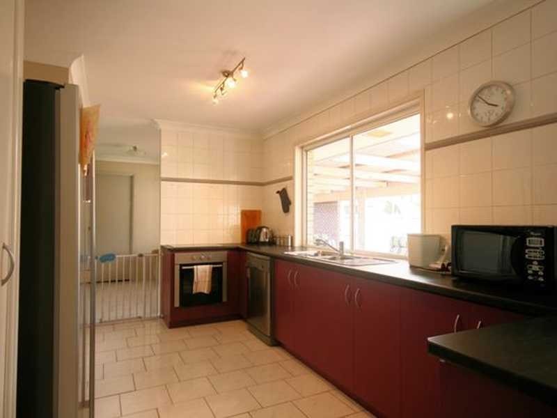 5 Hanlon Street, Tanah Merah QLD 4128