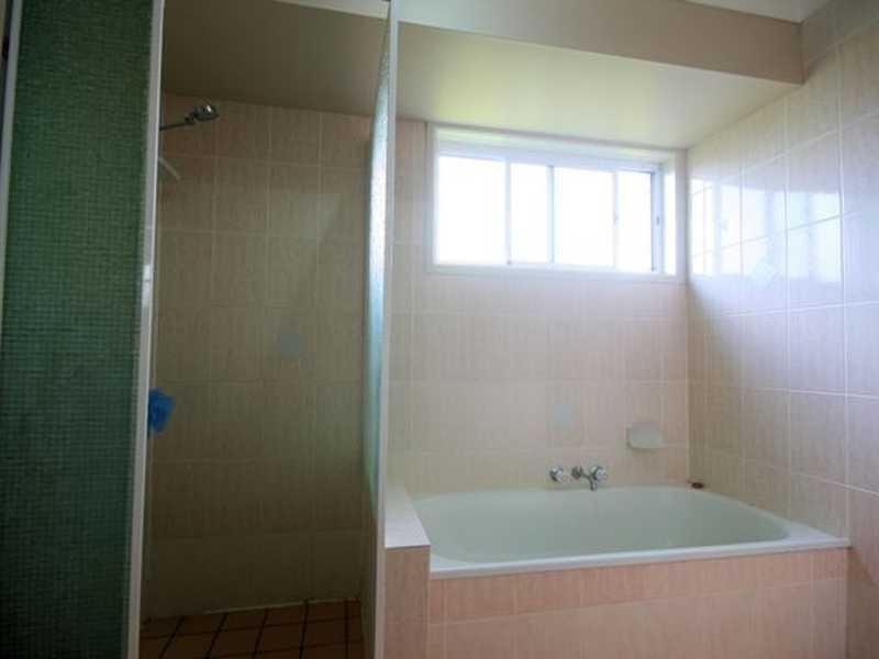 5 Hanlon Street, Tanah Merah QLD 4128