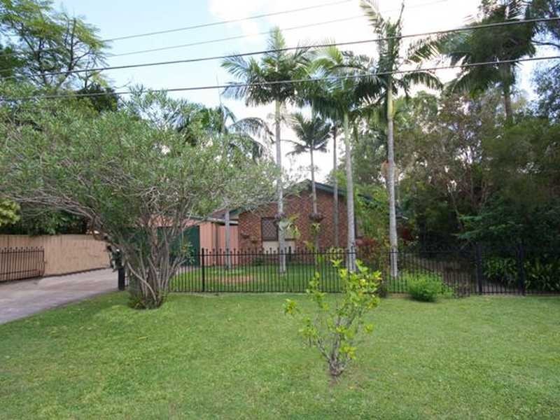 84 Bluegum Drive, Marsden QLD 4132