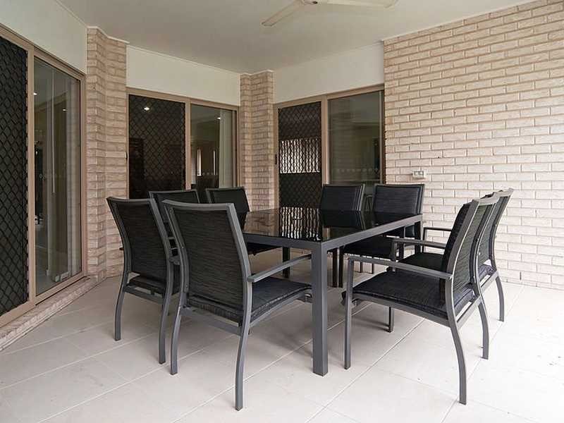 1/45-47 Shailer Road, Shailer Park QLD 4128