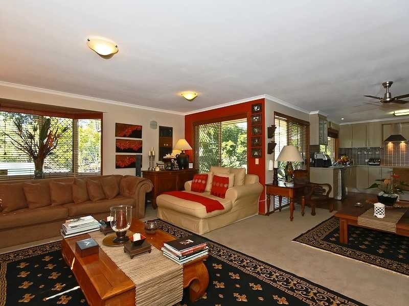1 Labrador Court, Shailer Park QLD 4128