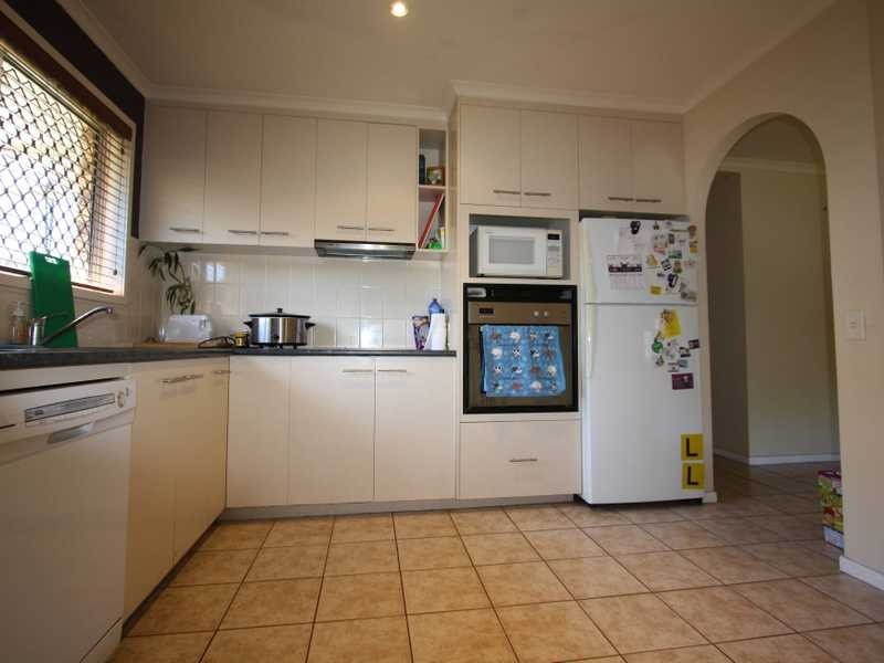 41 Magellan Road, Springwood QLD 4127