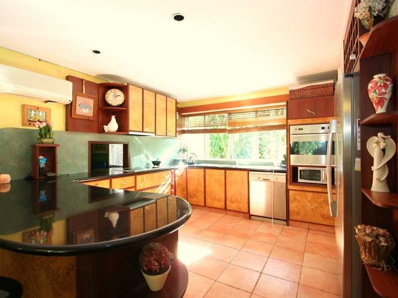 58 Nujooloo Road, Slacks Creek QLD 4127