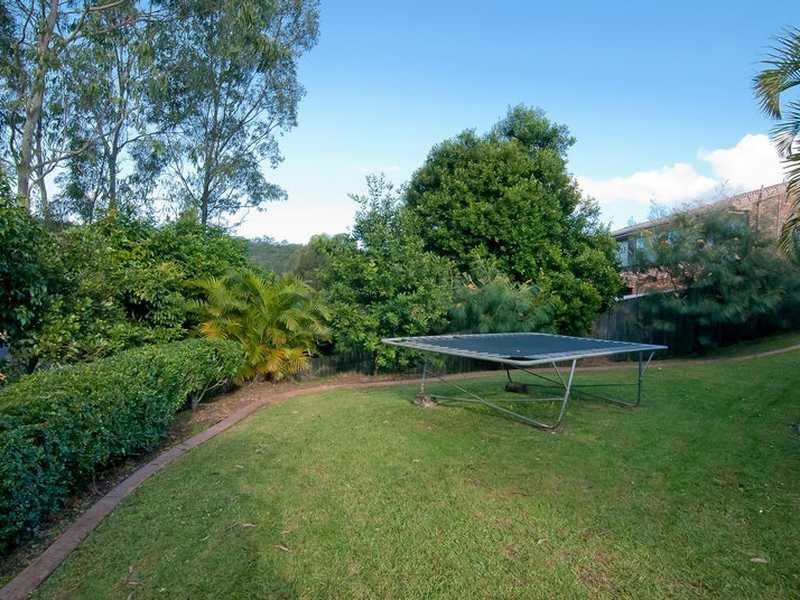 13 Paraburdoo Crescent, Shailer Park QLD 4128