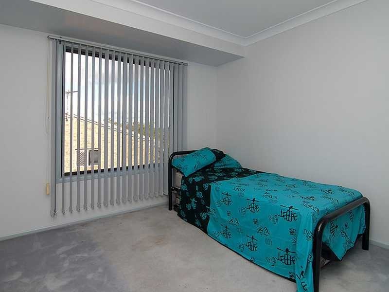13 Paraburdoo Crescent, Shailer Park QLD 4128