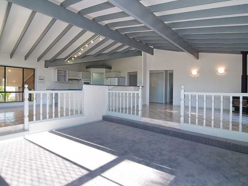13 Paraburdoo Crescent, Shailer Park QLD 4128