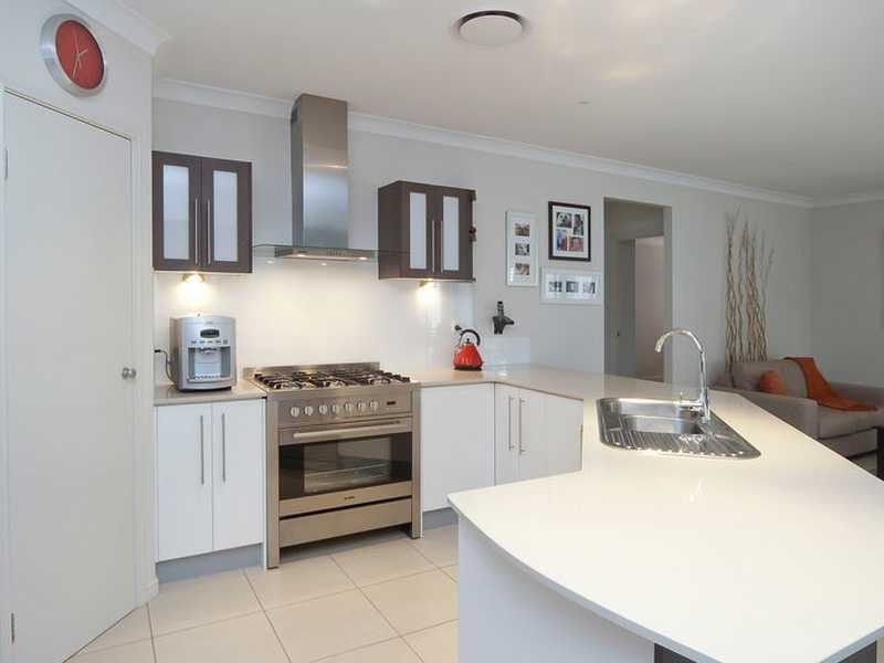 10 Gregan Court, Shailer Park QLD 4128