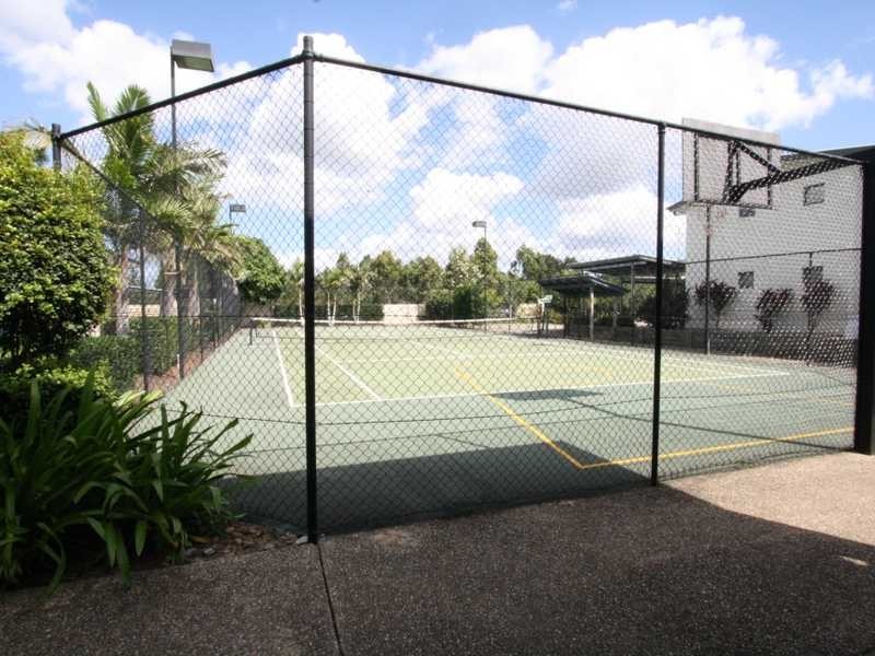 36/44 University Drive, Meadowbrook QLD 4131