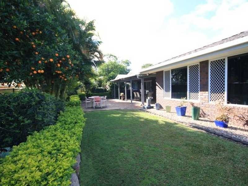 9 Haymer Court, Meadowbrook QLD 4131