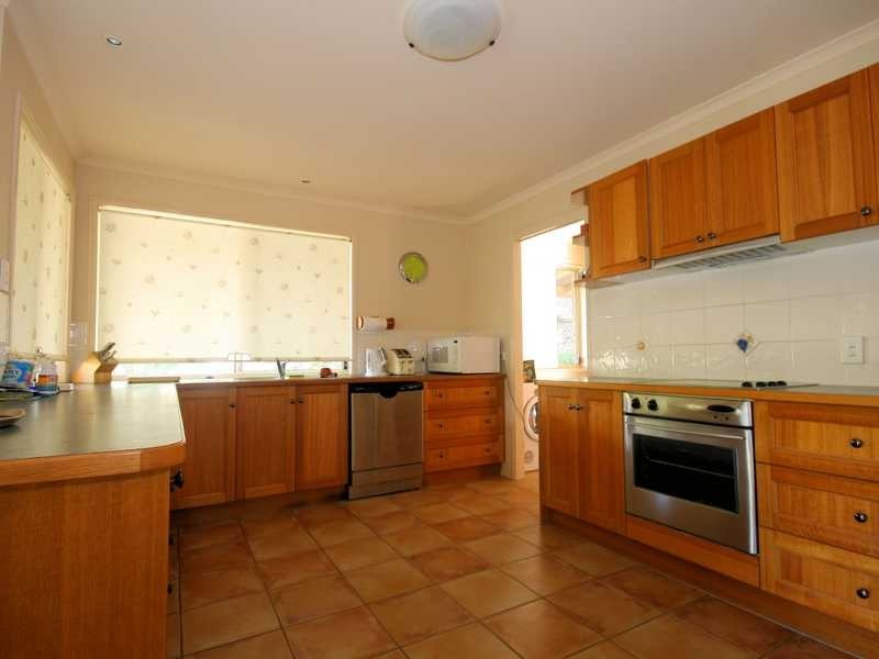 22 Tangadee Court, Shailer Park QLD 4128