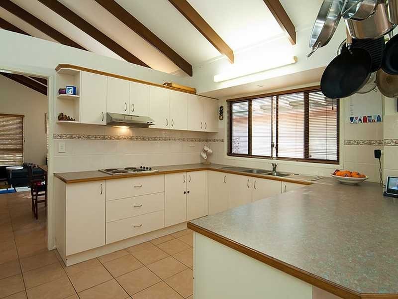 51 Jardine Drive, Springwood QLD 4127