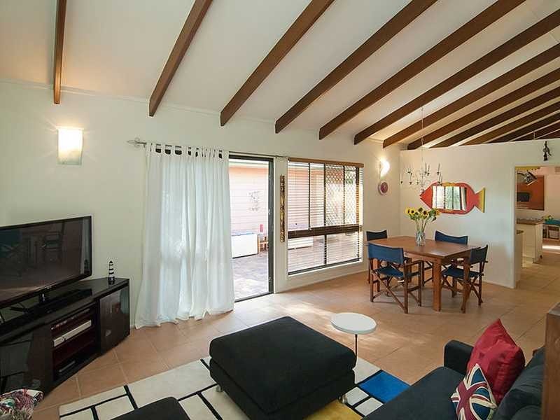 51 Jardine Drive, Springwood QLD 4127