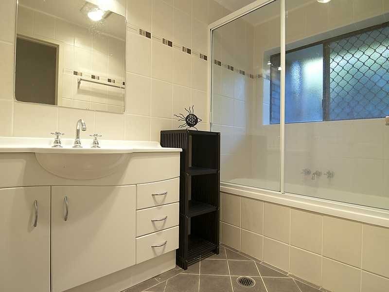 3/16 Dorset Drive, Springwood QLD 4127