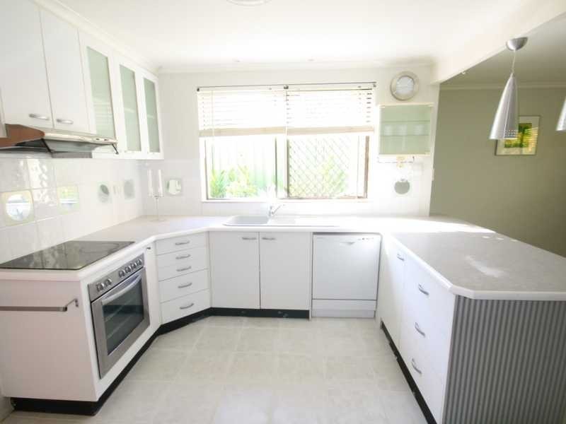 1 Manglo Street, Shailer Park QLD 4128