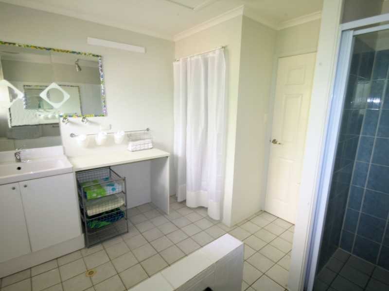 1 Manglo Street, Shailer Park QLD 4128