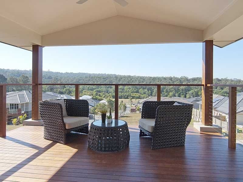 32 Dennis Vale Drive, Daisy Hill QLD 4127