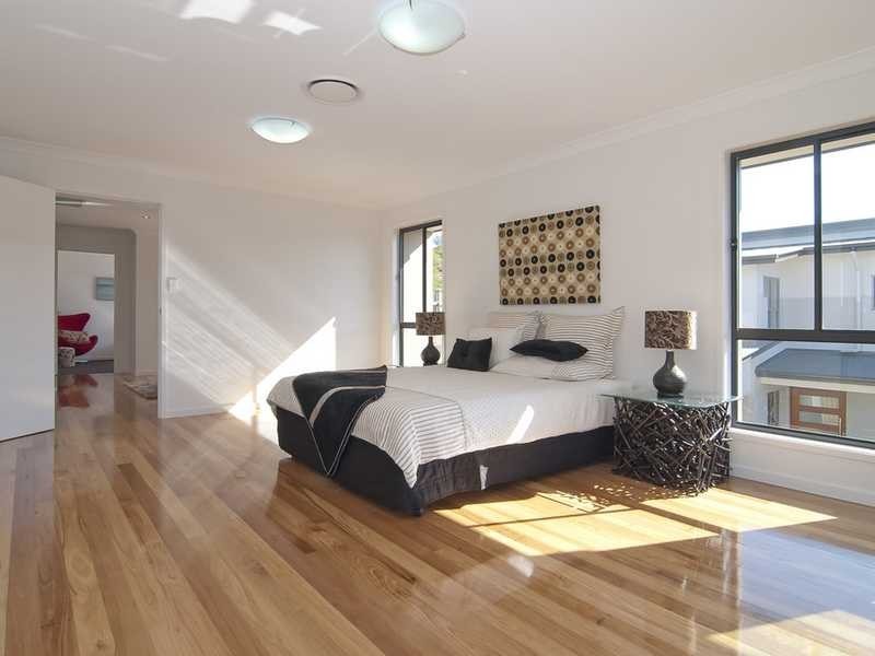 32 Dennis Vale Drive, Daisy Hill QLD 4127