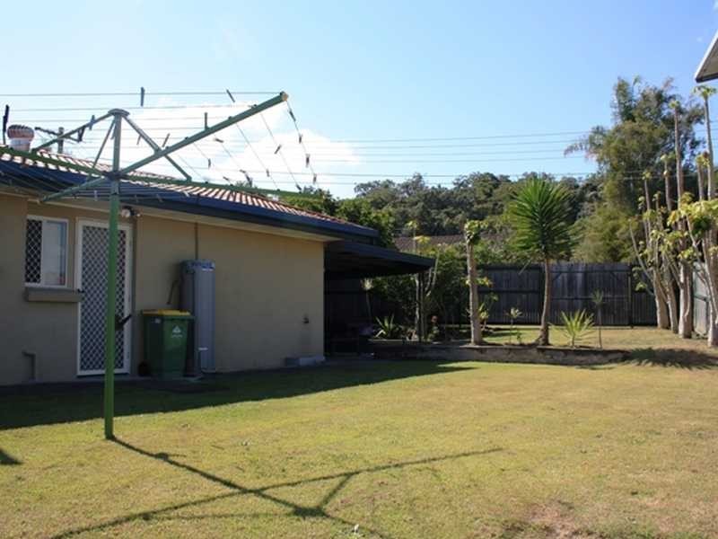 5 Van Dieman Crescent, Springwood QLD 4127