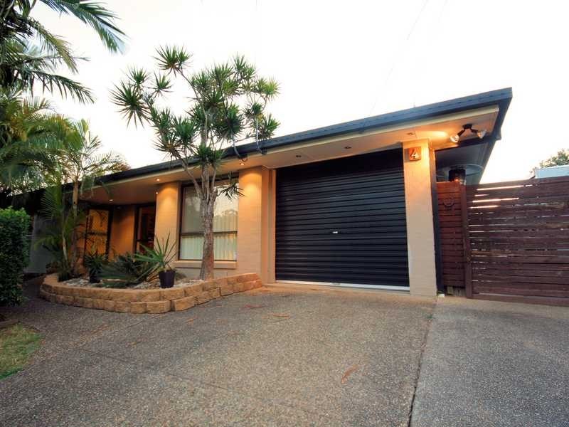 4 Quondare Court, Springwood QLD 4127