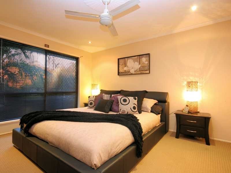 4 Quondare Court, Springwood QLD 4127