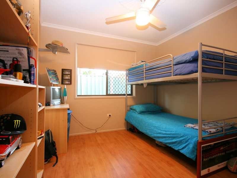 4 Quondare Court, Springwood QLD 4127