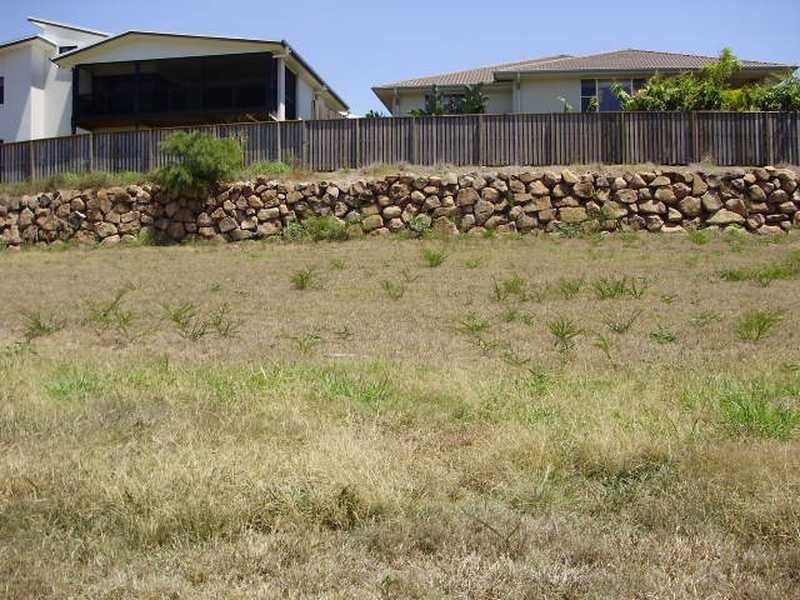 18 Charles Glen Street, Daisy Hill QLD 4127