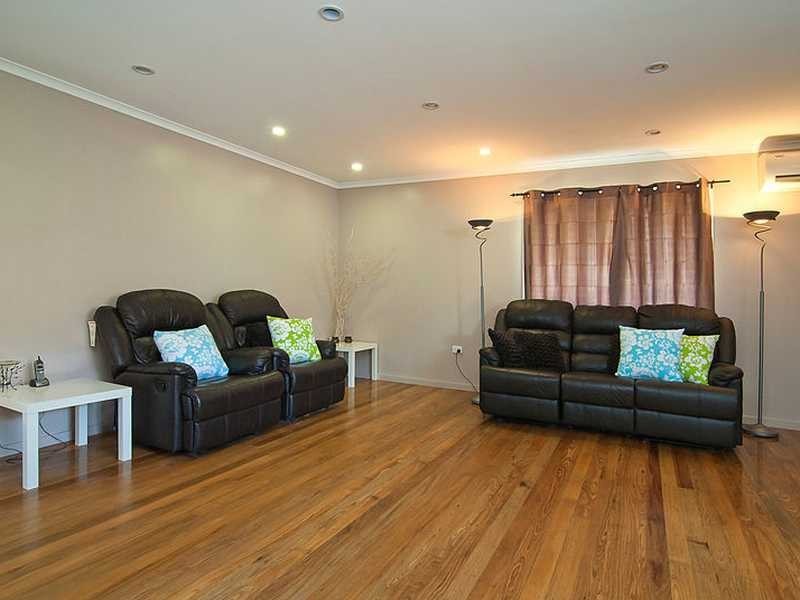 14 Albert Street, Woodridge QLD 4114