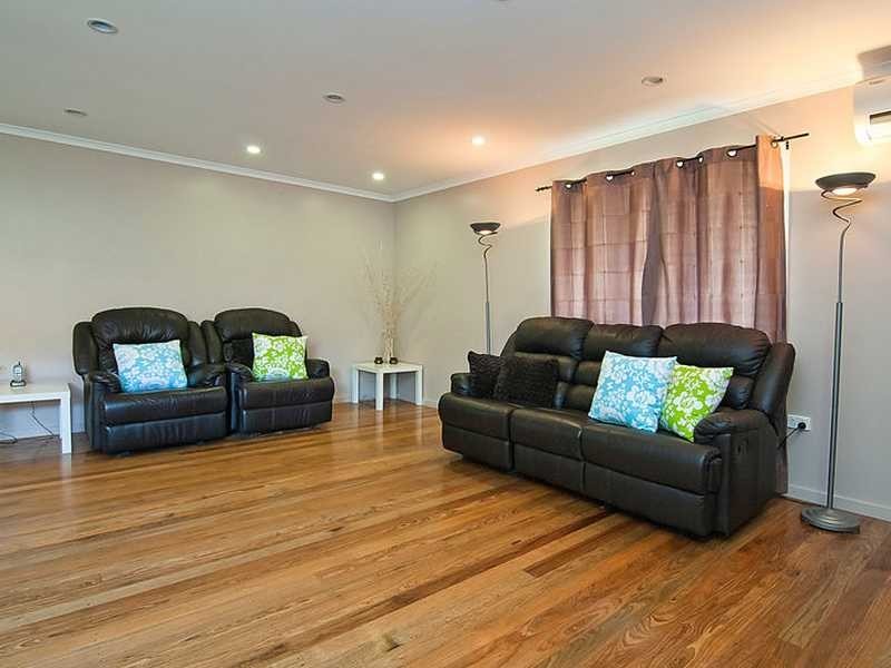 14 Albert Street, Woodridge QLD 4114