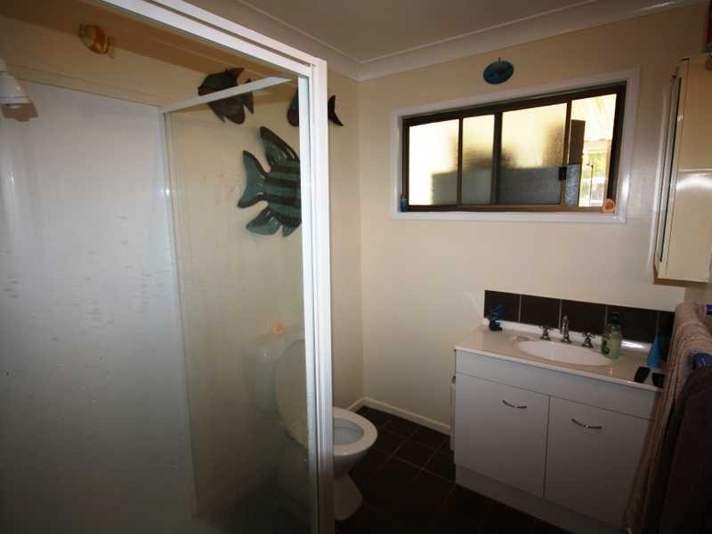 15 Rhodes Street, Loganlea QLD 4131