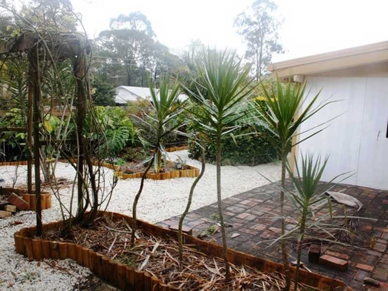 15 Rhodes Street, Loganlea QLD 4131