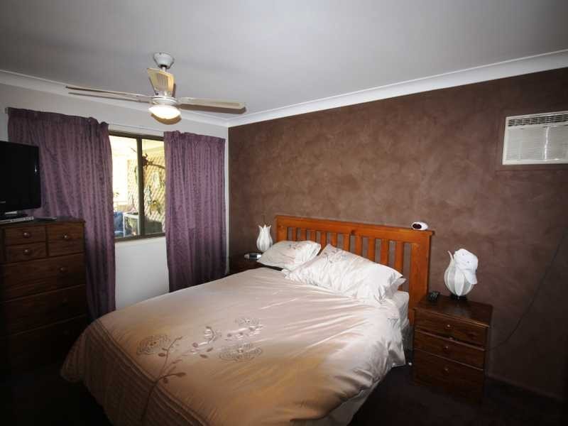15 Rhodes Street, Loganlea QLD 4131