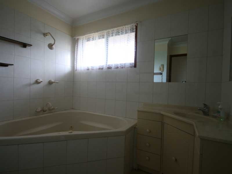 21 Gamenya Drive, Springwood QLD 4127