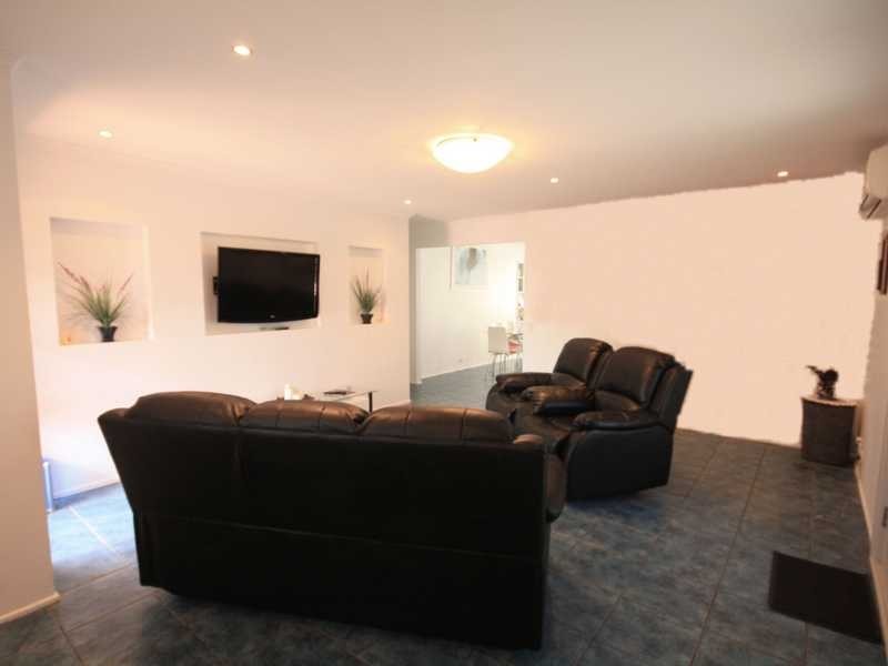 23 Jardine Drive, Springwood QLD 4127