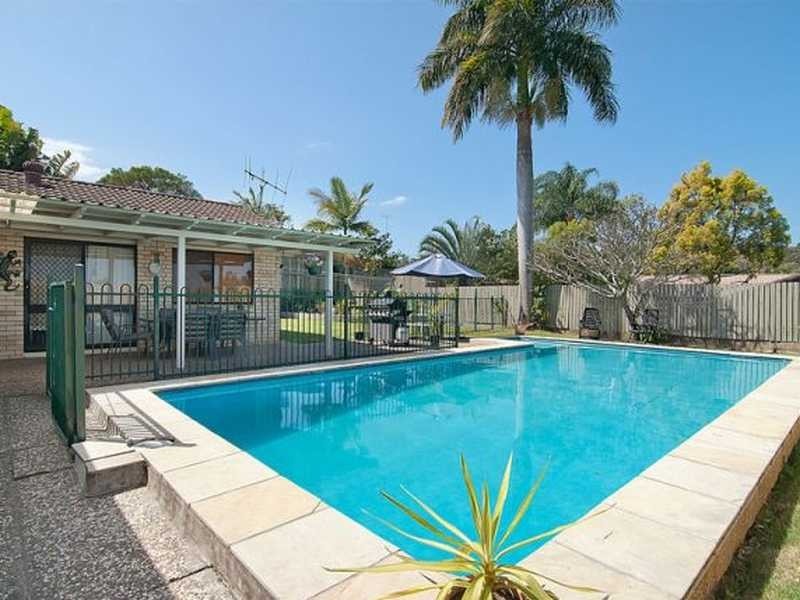 7 Shoalhaven Ave, Springwood QLD 4127