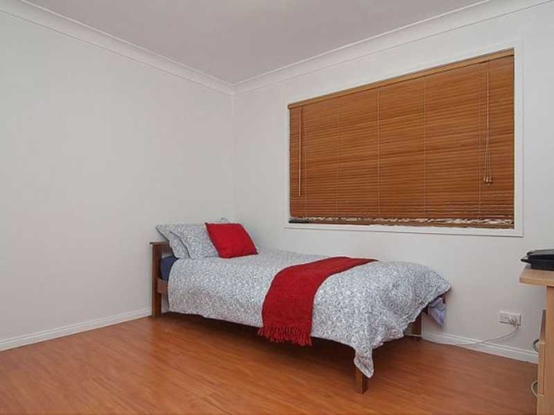 7 Shoalhaven Ave, Springwood QLD 4127